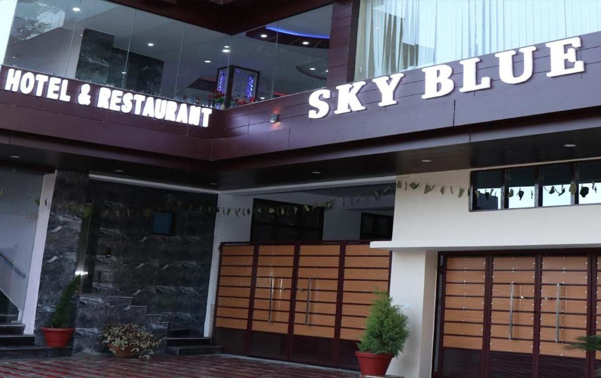 Hotel Sky Bule & Restaurant Khas Nagrota Buitenkant foto