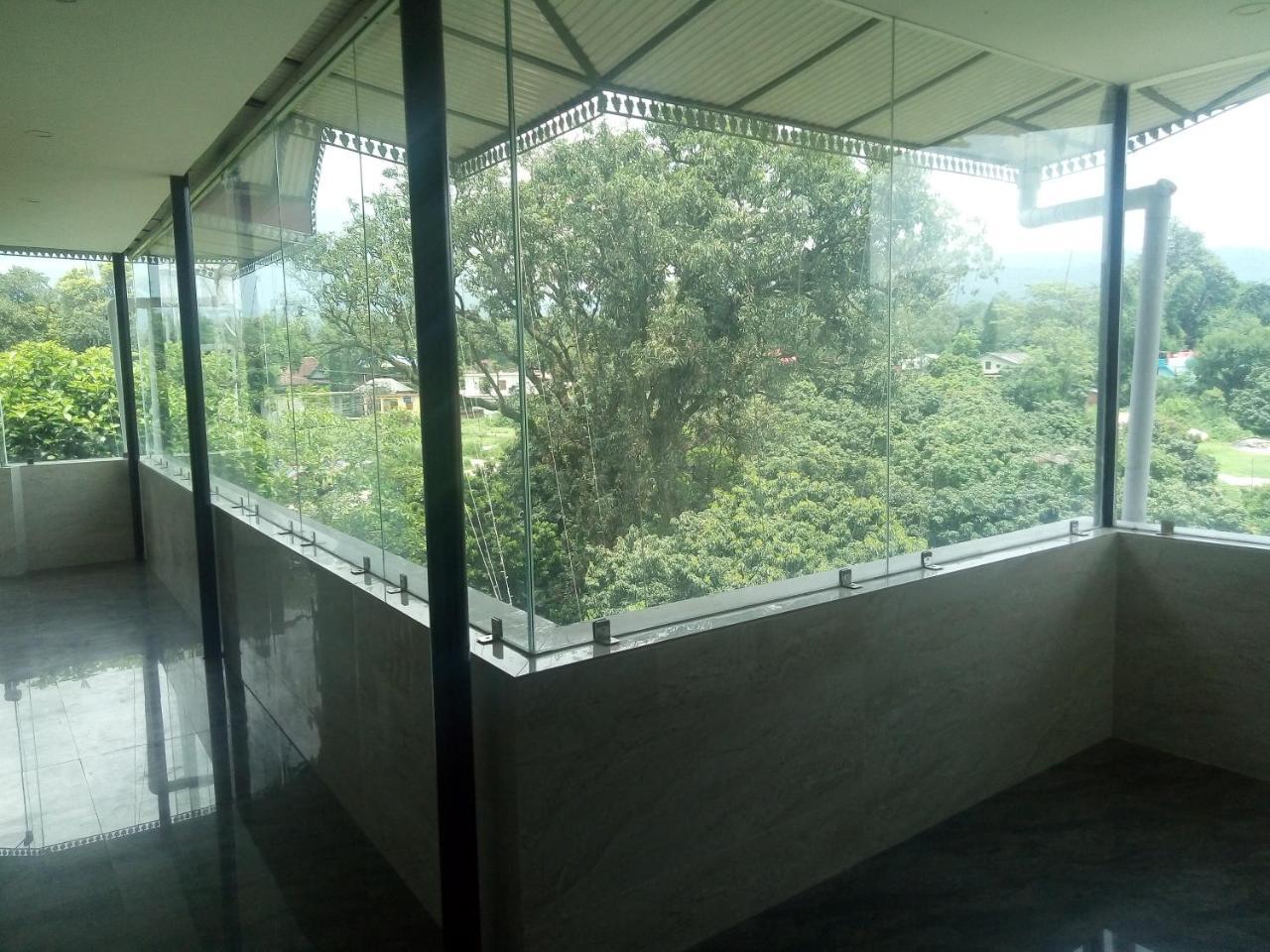 Hotel Sky Bule & Restaurant Khas Nagrota Buitenkant foto